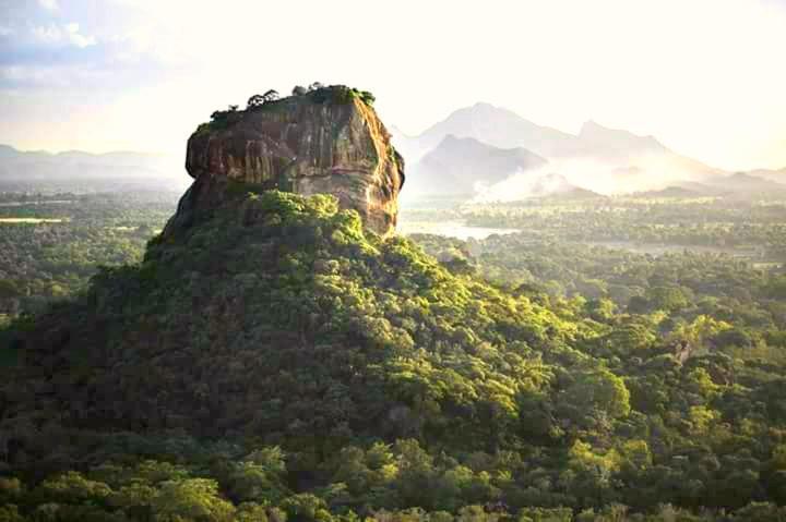 Rho Sigiriya Lake Edge Retreat Kibissa 외부 사진