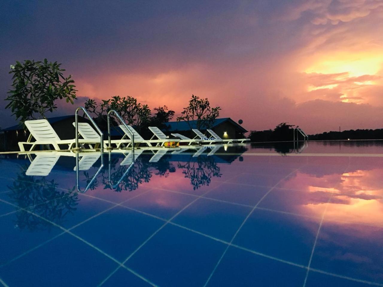 Rho Sigiriya Lake Edge Retreat Kibissa 외부 사진