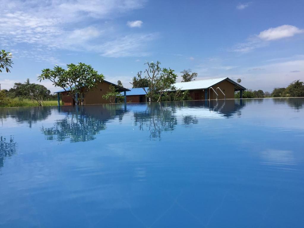 Rho Sigiriya Lake Edge Retreat Kibissa 외부 사진